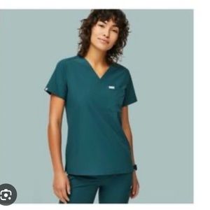 Figs FionLite Catarina One Pocket Scrub Top Caribbean Blue